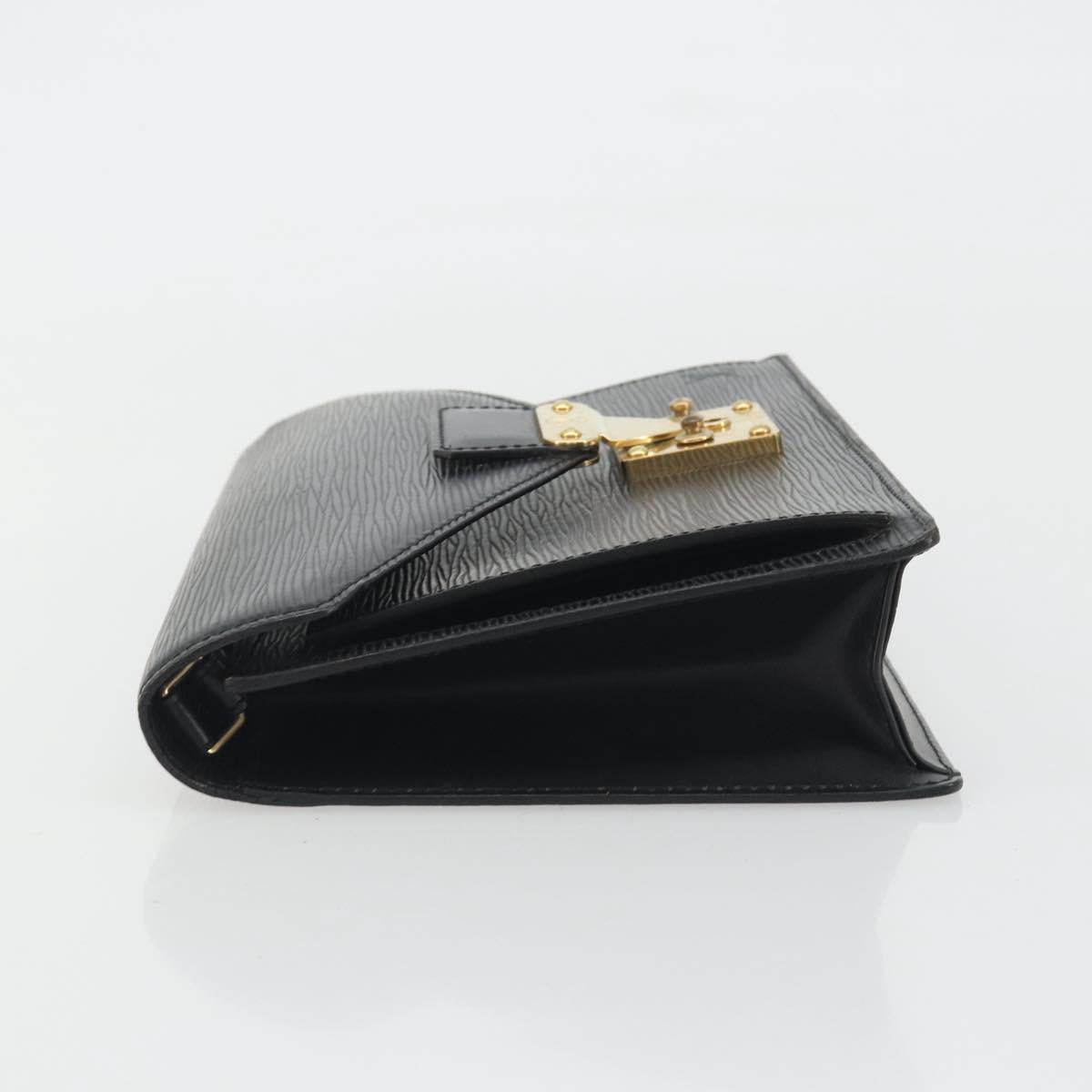 LOUIS VUITTON Epi Serie Dragonne Clutch Bag Black Noir M52612 LV Auth ep15521
