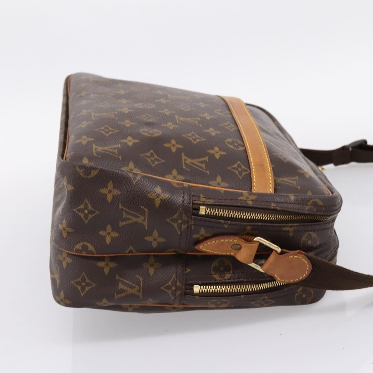 LOUIS VUITTON Monogram Reporter GM Shoulder Bag M45252 LV Auth ep15986