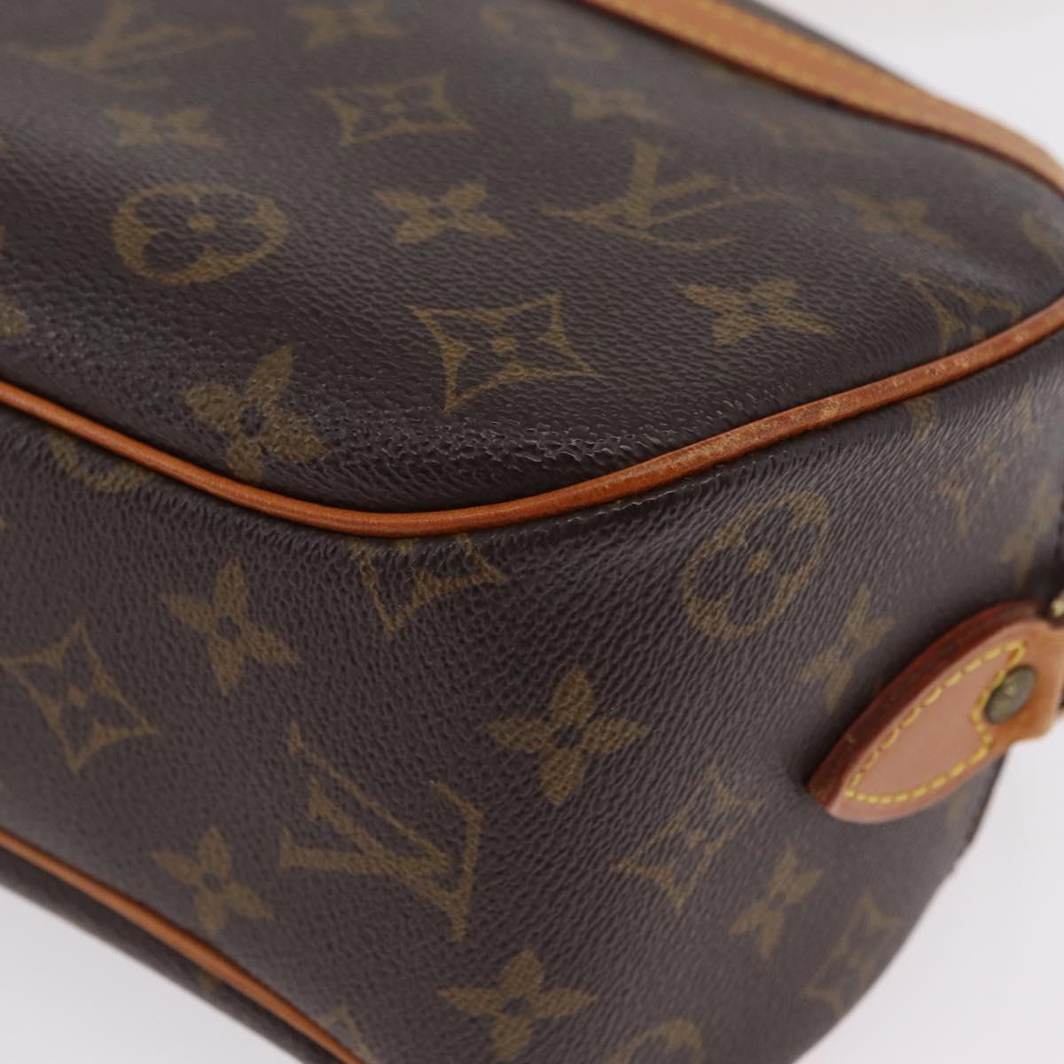 LOUIS VUITTON Monogram Blois Shoulder Bag M51221 LV Auth ep16292A