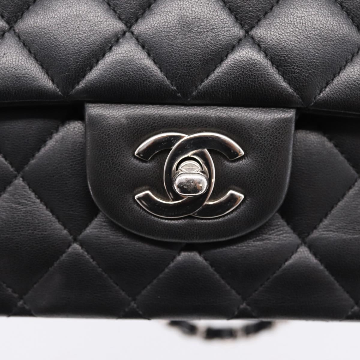 CHANEL Double Flap Chain Matelasse 25 Shoulder Bag Lamb Skin CC Auth ep16552SAM