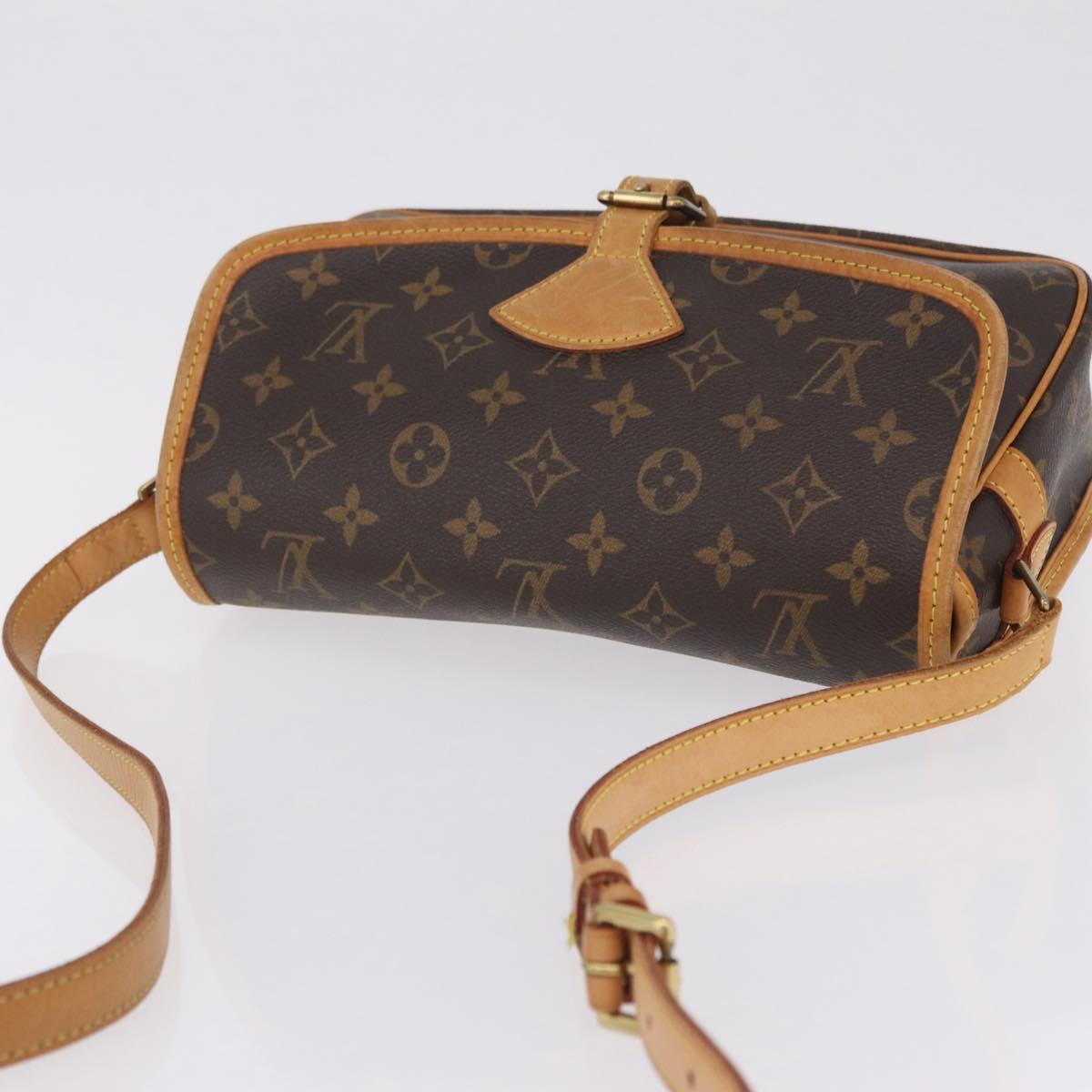 LOUIS VUITTON Monogram Sologne Shoulder Bag M42250 LV Auth ep16582A