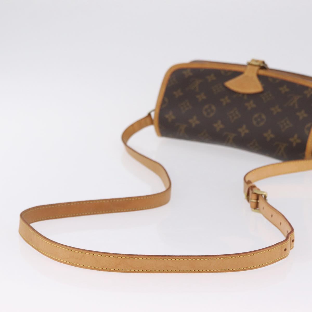 LOUIS VUITTON Monogram Sologne Shoulder Bag M42250 LV Auth ep16582A