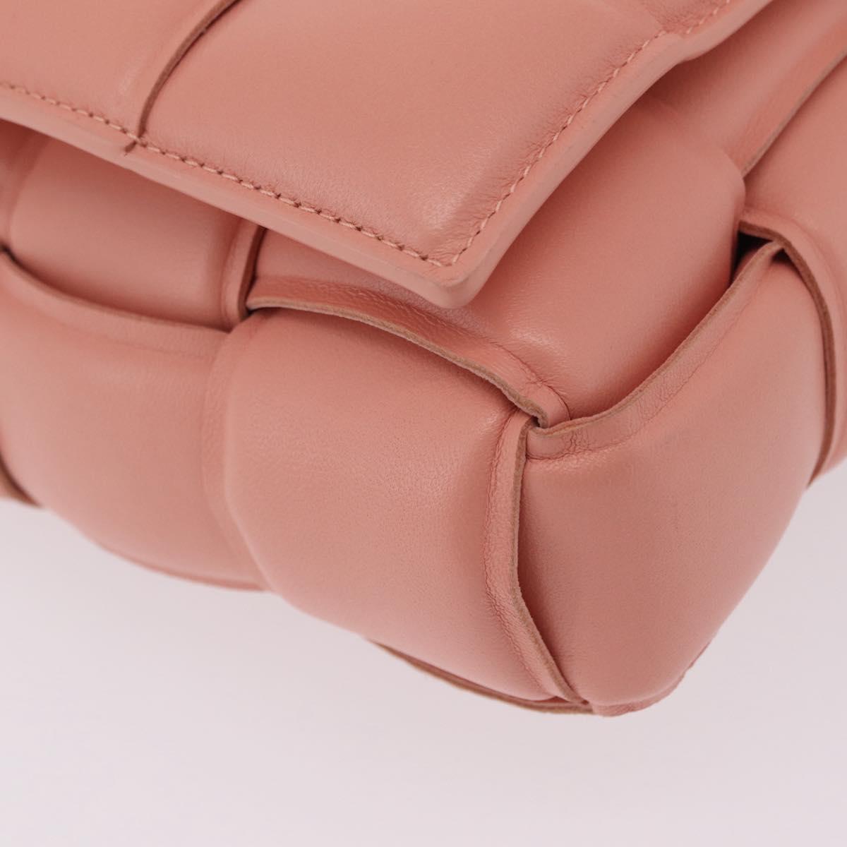 Bottega Veneta MAXI INTRECCIATO Padded Cassette Bag Leather Pink Auth ep16717M