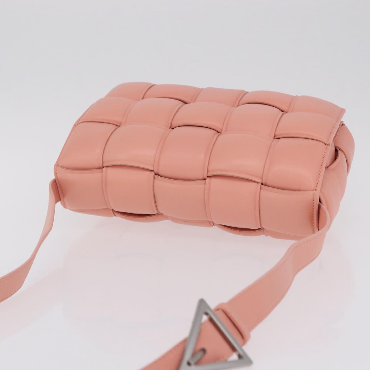 Bottega Veneta MAXI INTRECCIATO Padded Cassette Bag Leather Pink Auth ep16717M