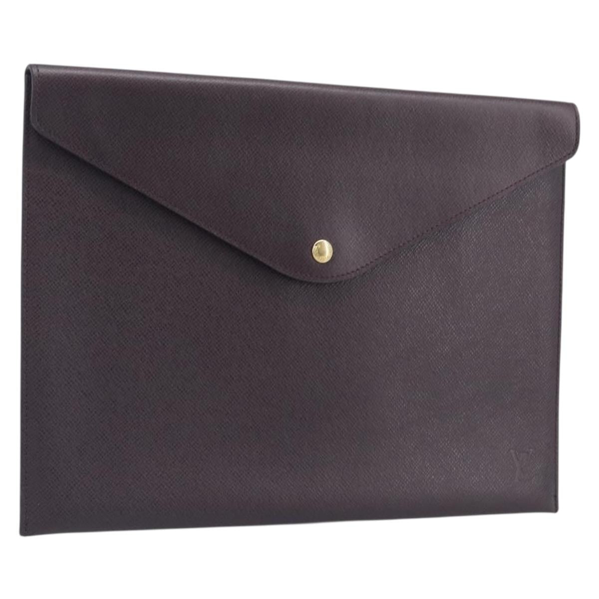 LOUIS VUITTON Taiga Document Case Pouch Acajou M99087 LV Auth ep16833