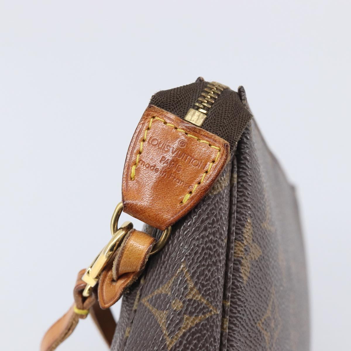 LOUIS VUITTON Monogram Mini Pochette Accessoires Pouch N41667 LV Auth ep16907