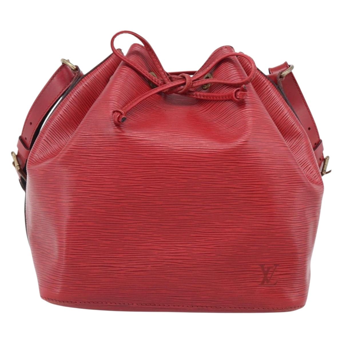 LOUIS VUITTON Epi Petit Noe Shoulder Bag Red M44107 LV Auth ep17015