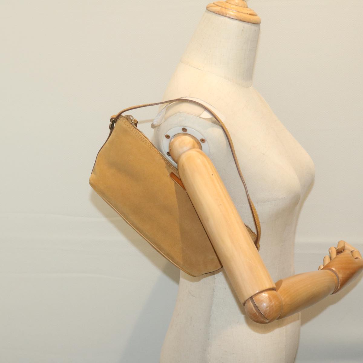 GUCCI Accessory Pouch Suede Beige 039 1103 Auth ep3139