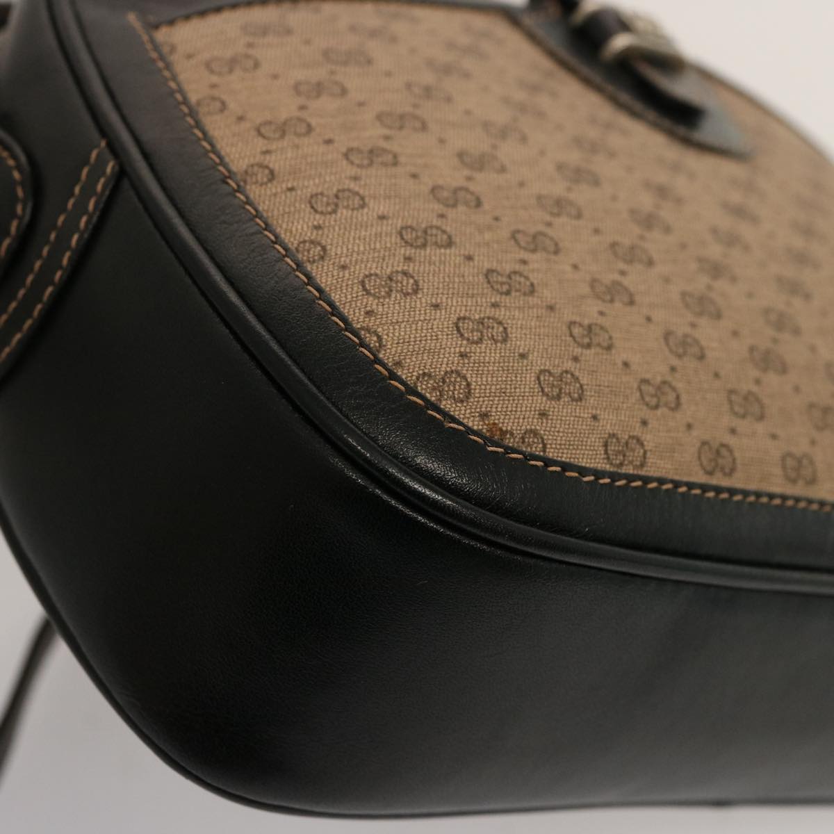 GUCCI Micro GG Canvas Shoulder Bag PVC Leather Beige Black Auth ep4221