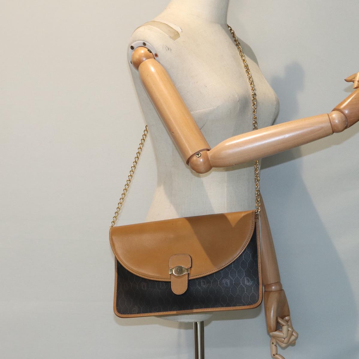 Christian Dior Chain Shoulder Bag PVC Leather Black Brown gold Auth ep5515