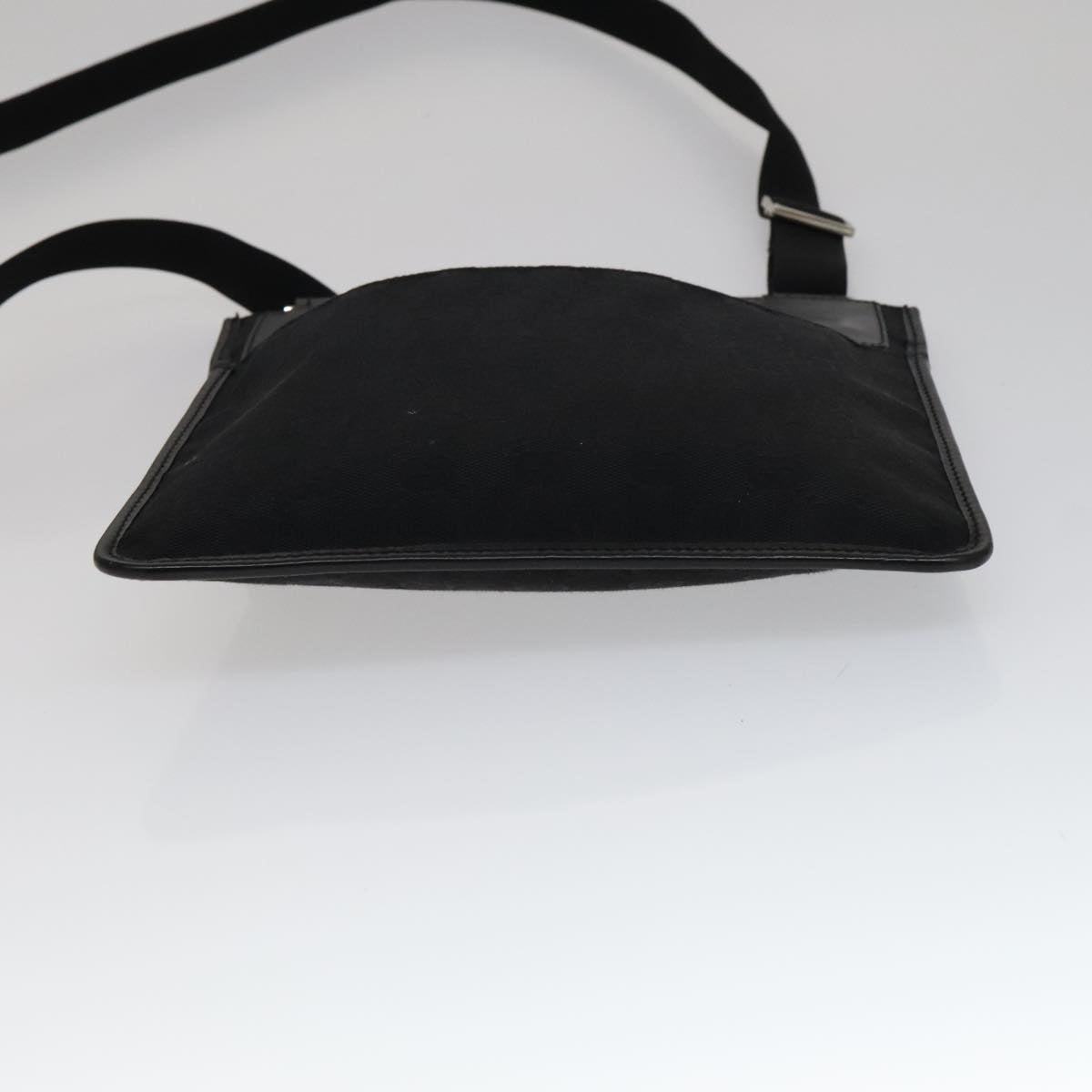 GUCCI GG Canvas Shoulder Bag Black 27639 Auth ep7170