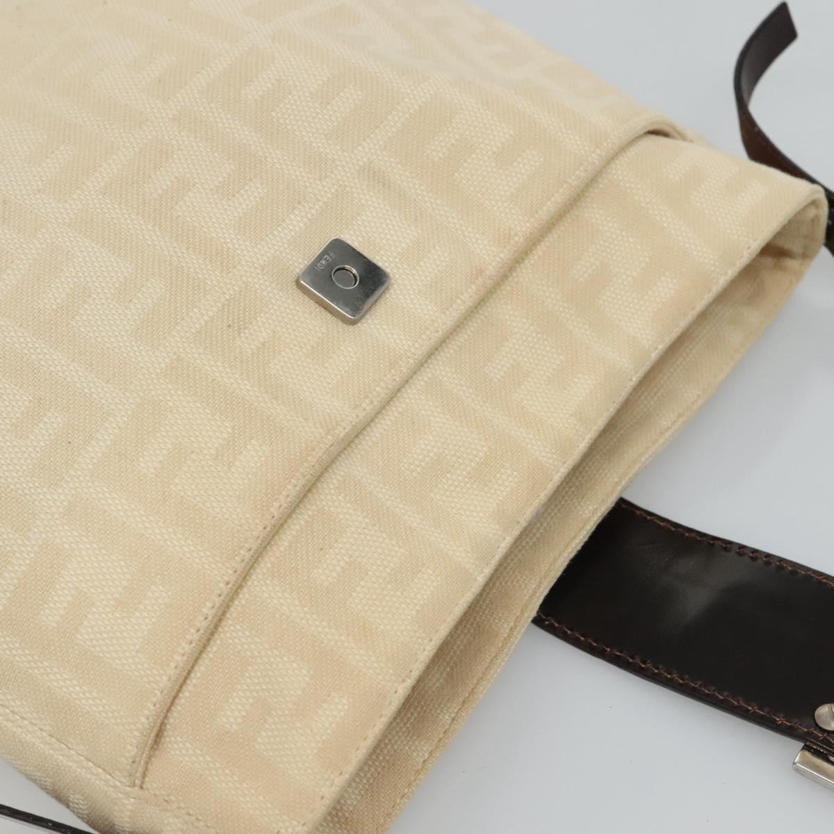 FENDI Zucca Canvas Shoulder Bag Beige Auth ep7339