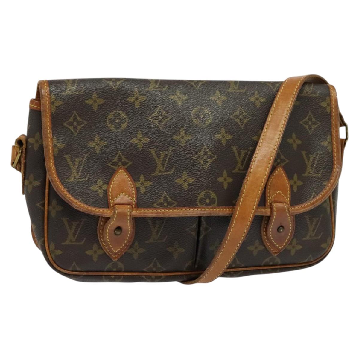 LOUIS VUITTON Monogram Gibeciere MM Shoulder Bag M42247 LV Auth ep7955