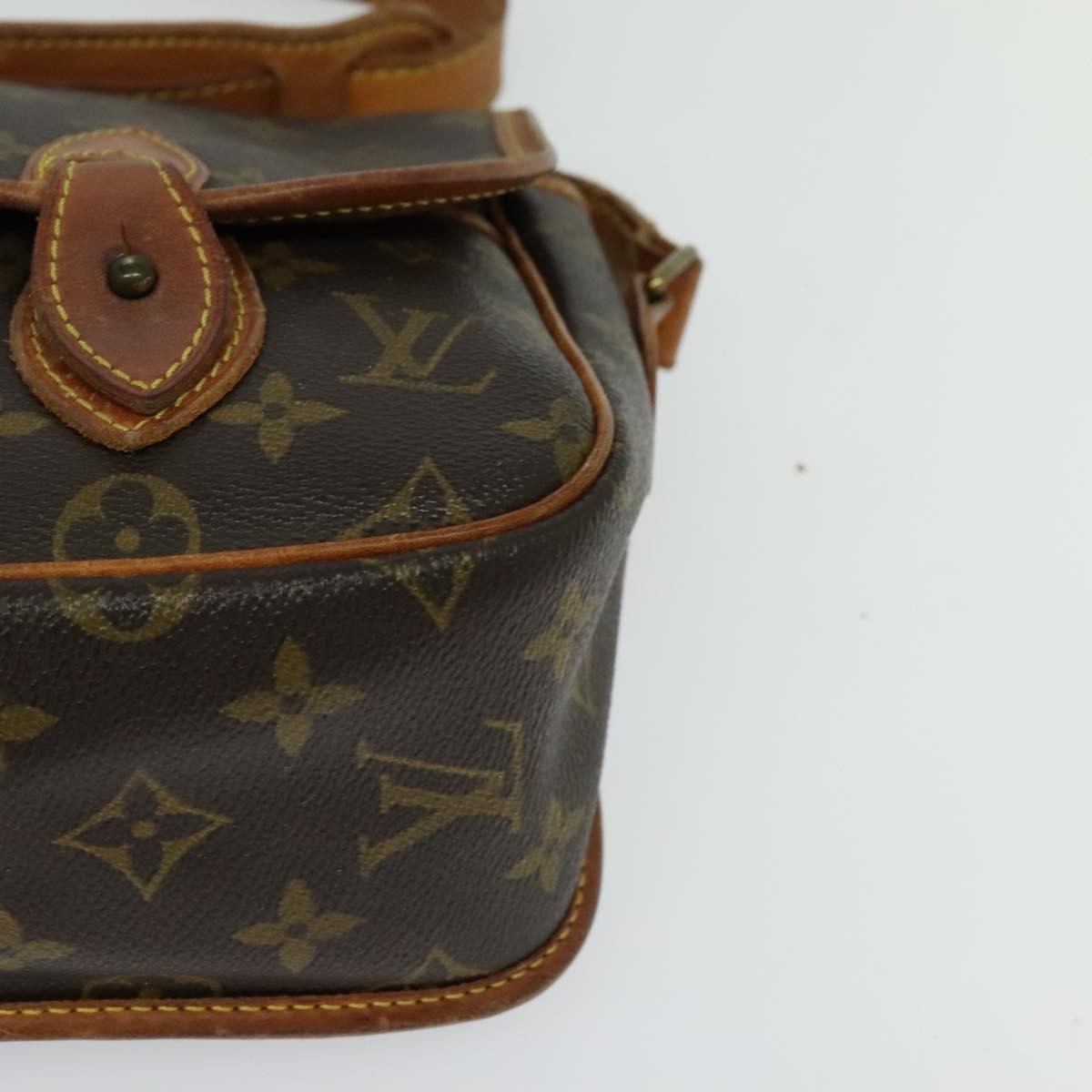 LOUIS VUITTON Monogram Gibeciere MM Shoulder Bag M42247 LV Auth ep7955