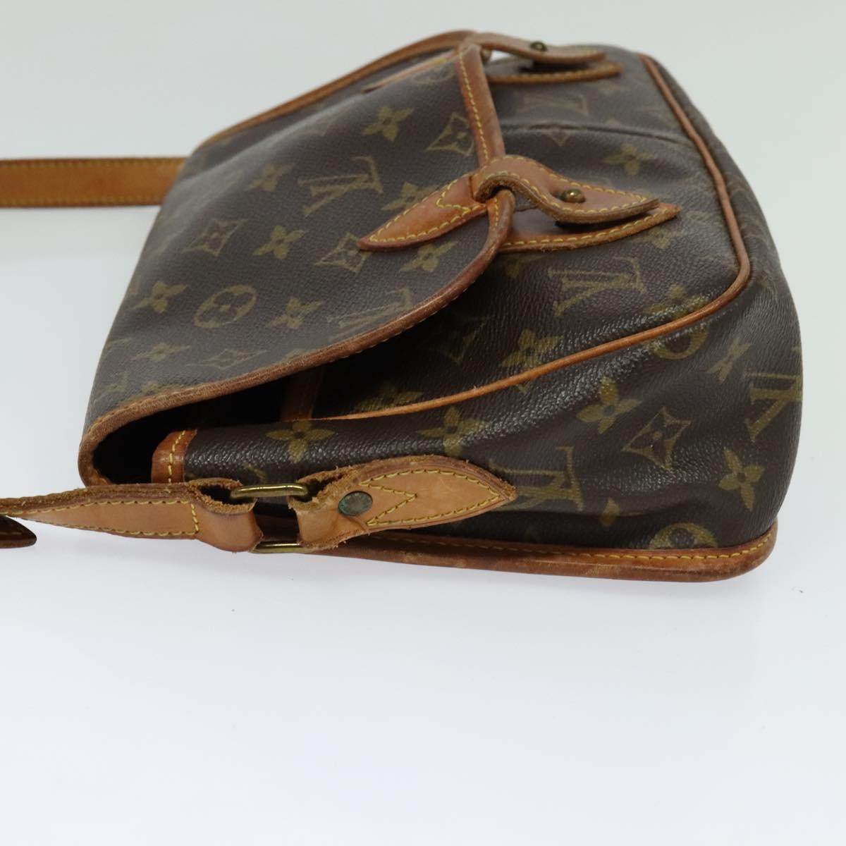 LOUIS VUITTON Monogram Gibeciere MM Shoulder Bag M42247 LV Auth ep7955