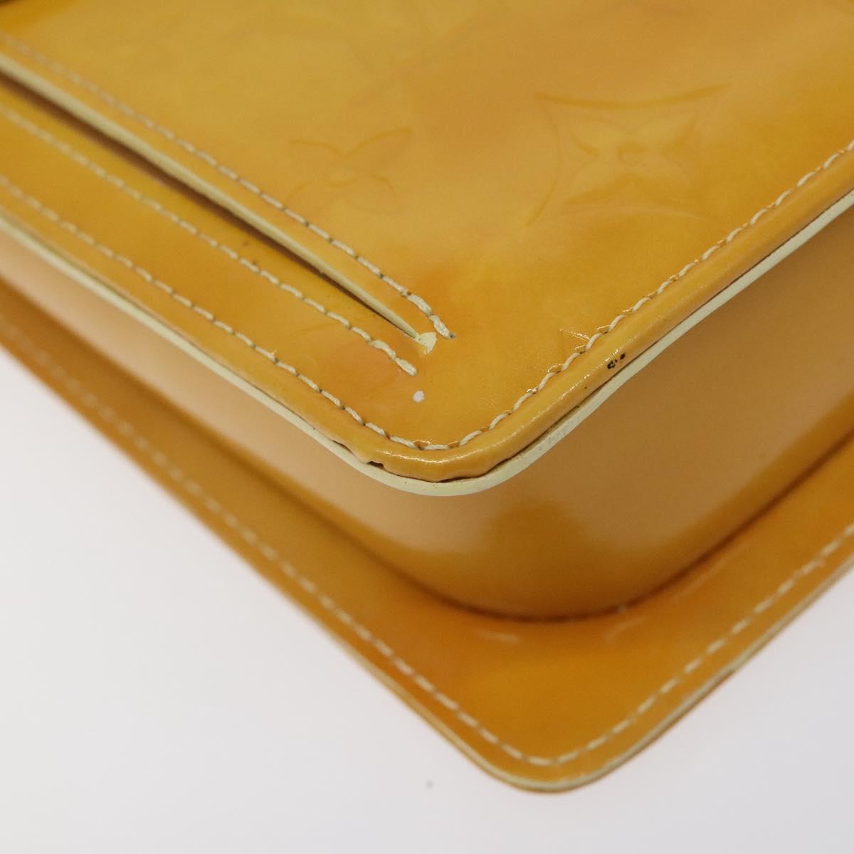 LOUIS VUITTON Monogram Vernis Motto Pouch Lime Yellow M91059 LV Auth ep7977