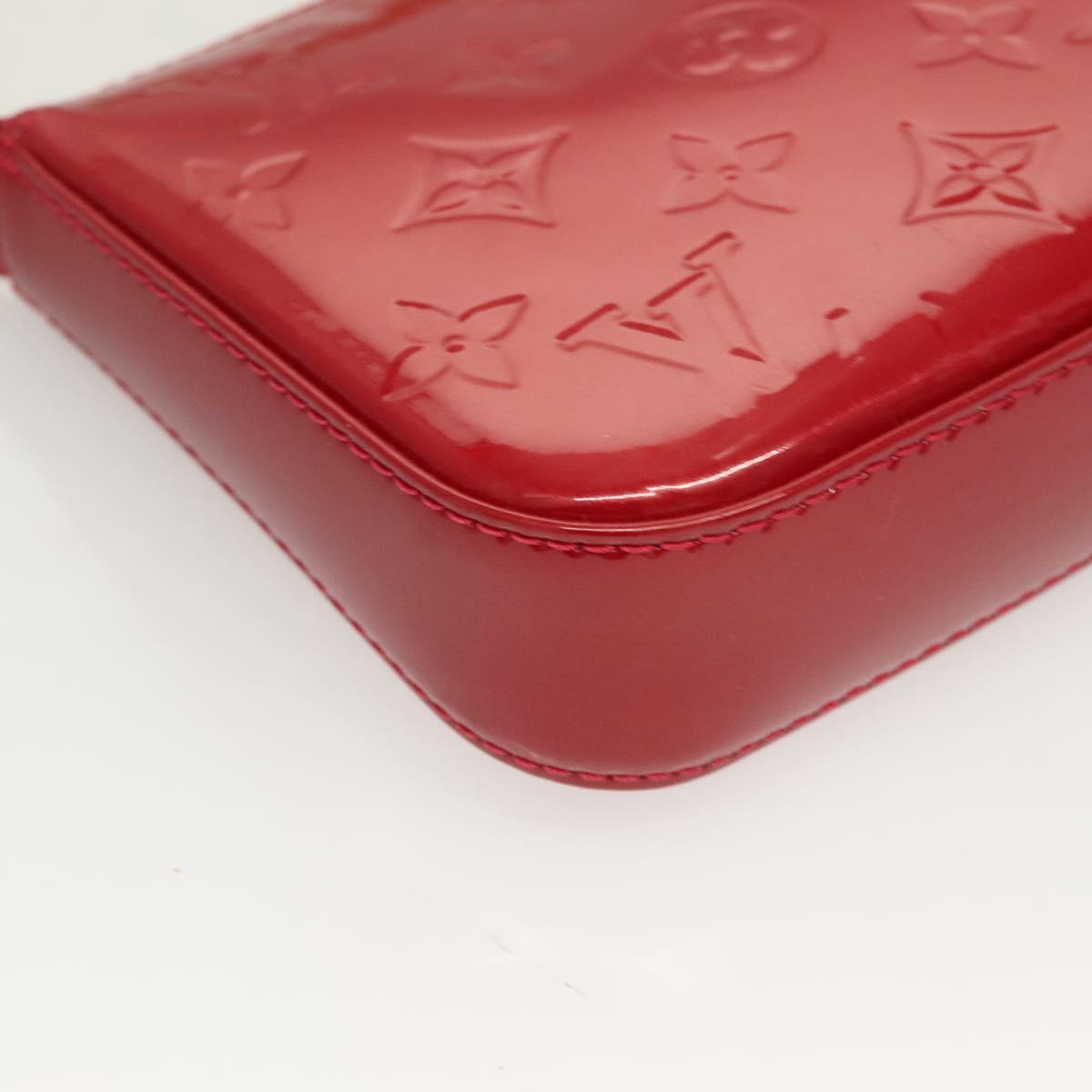 LOUIS VUITTON Vernis Pochette Accessoires Pomme D'amour M91577 LV Auth ep9386