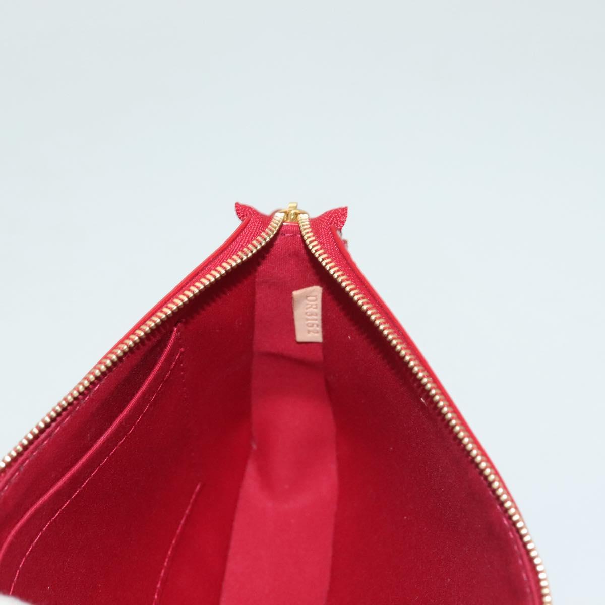 LOUIS VUITTON Vernis Pochette Accessoires Pomme D'amour M91577 LV Auth ep9386