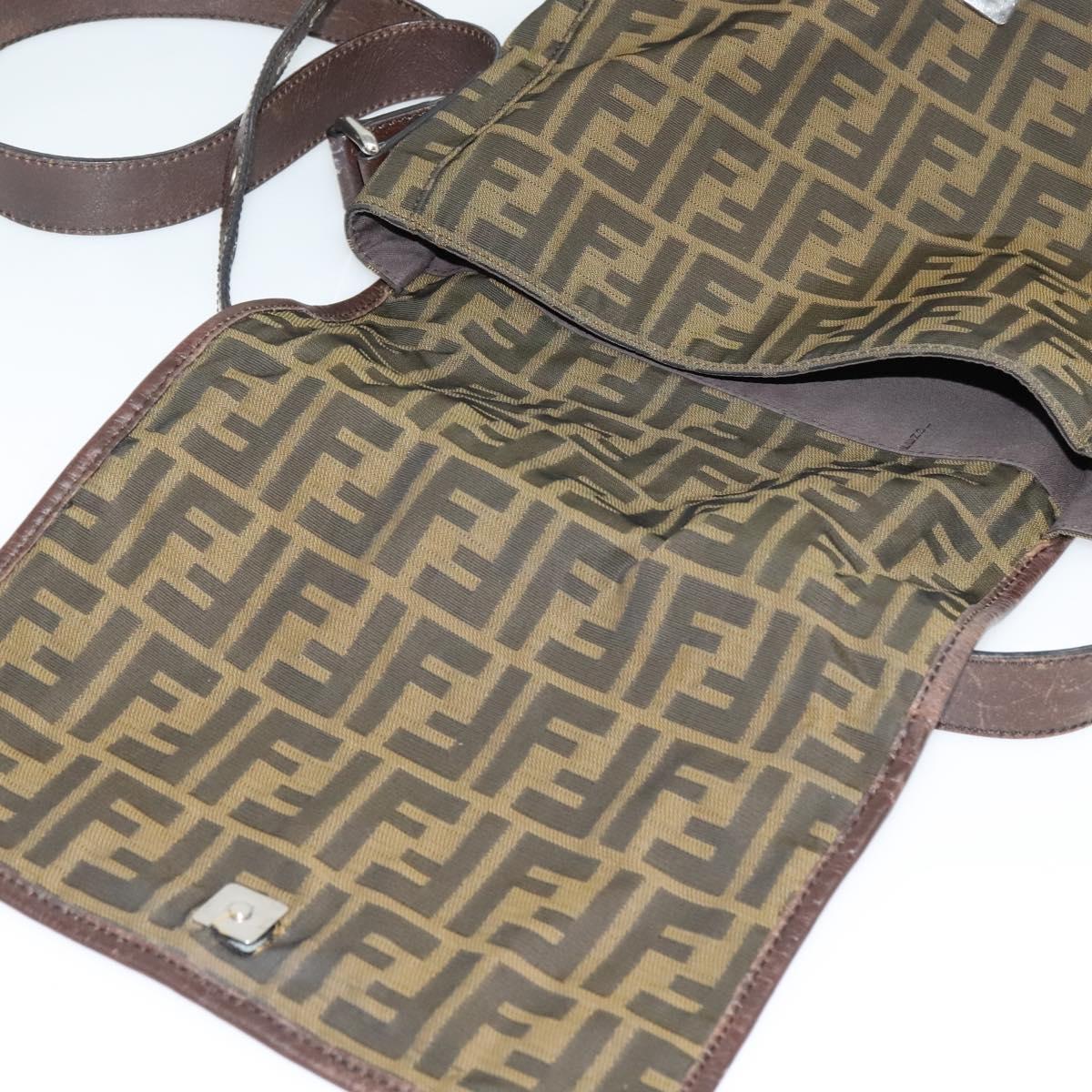 FENDI Zucca Canvas Shoulder Bag Black Brown Auth ep9708