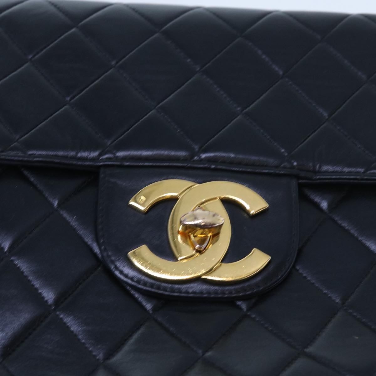 CHANEL Big Matelasse 30 Chain Shoulder Bag Leather Black CC Auth fm2835V