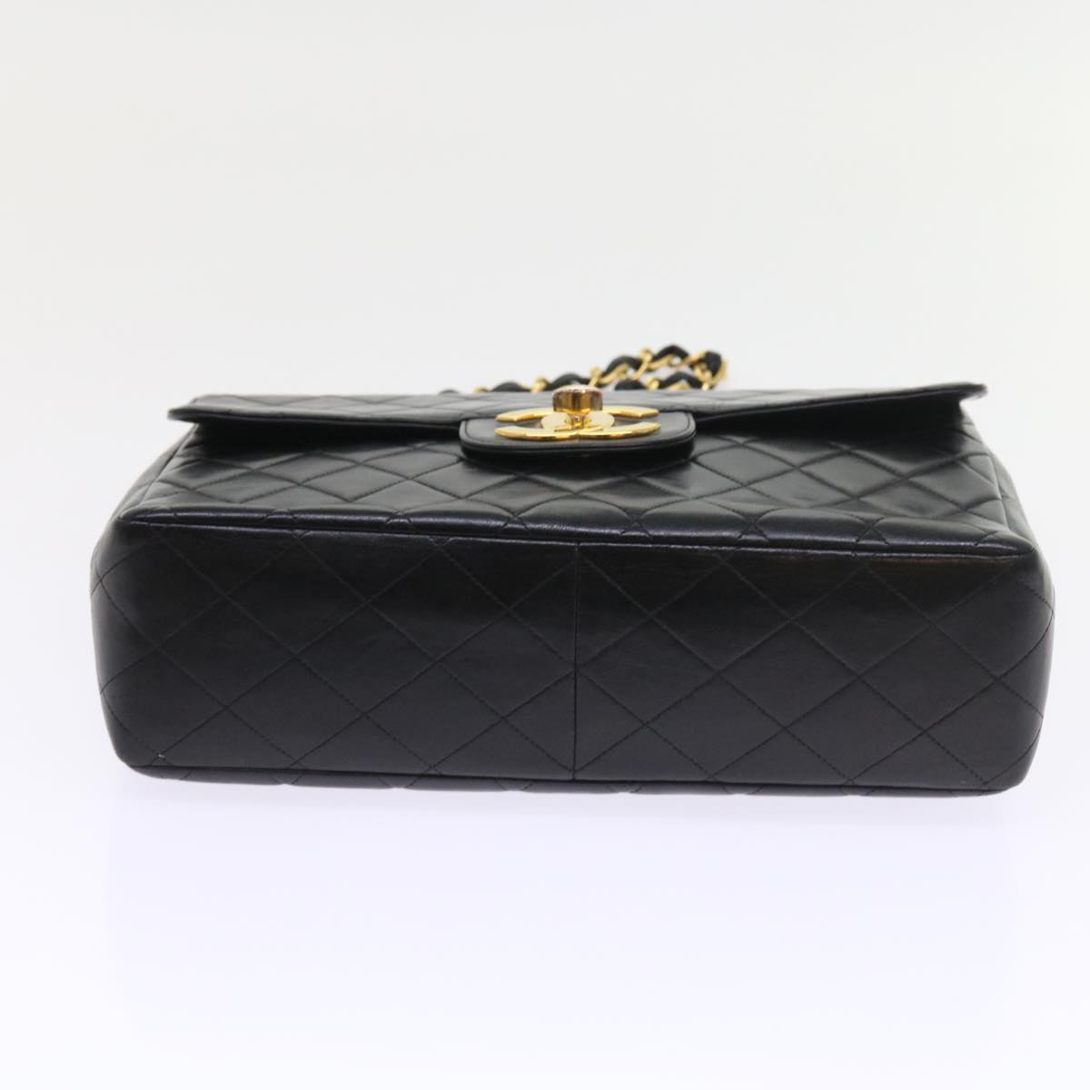 CHANEL Big Matelasse 30 Chain Shoulder Bag Leather Black CC Auth fm2835V