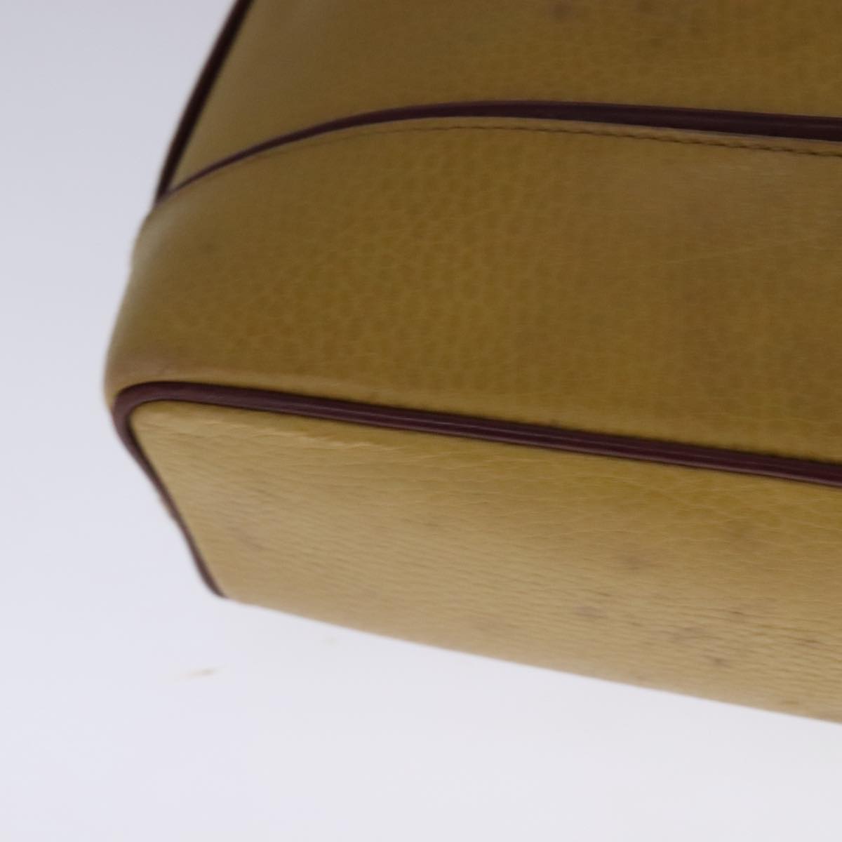 CARTIER Shoulder Bag Leather Yellow Auth fm4267