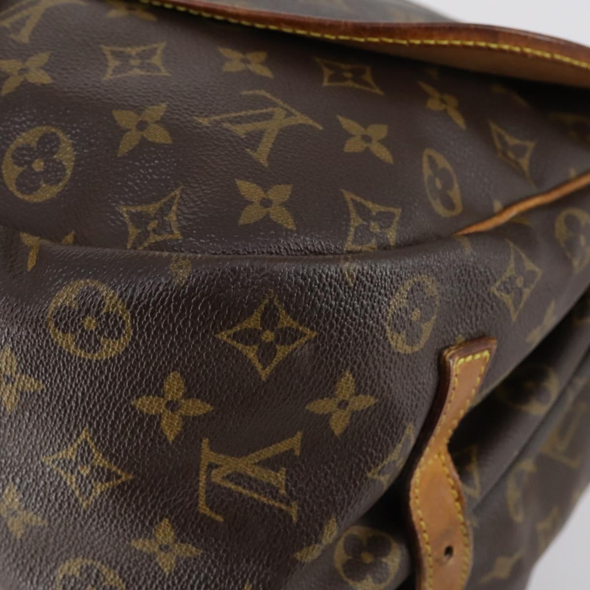 LOUIS VUITTON Monogram Saumur 35 Shoulder Bag M42254 LV Auth fm4858