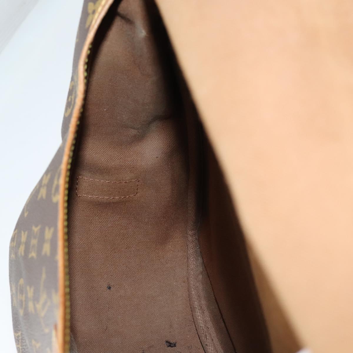 LOUIS VUITTON Monogram Saumur 35 Shoulder Bag M42254 LV Auth fm4858