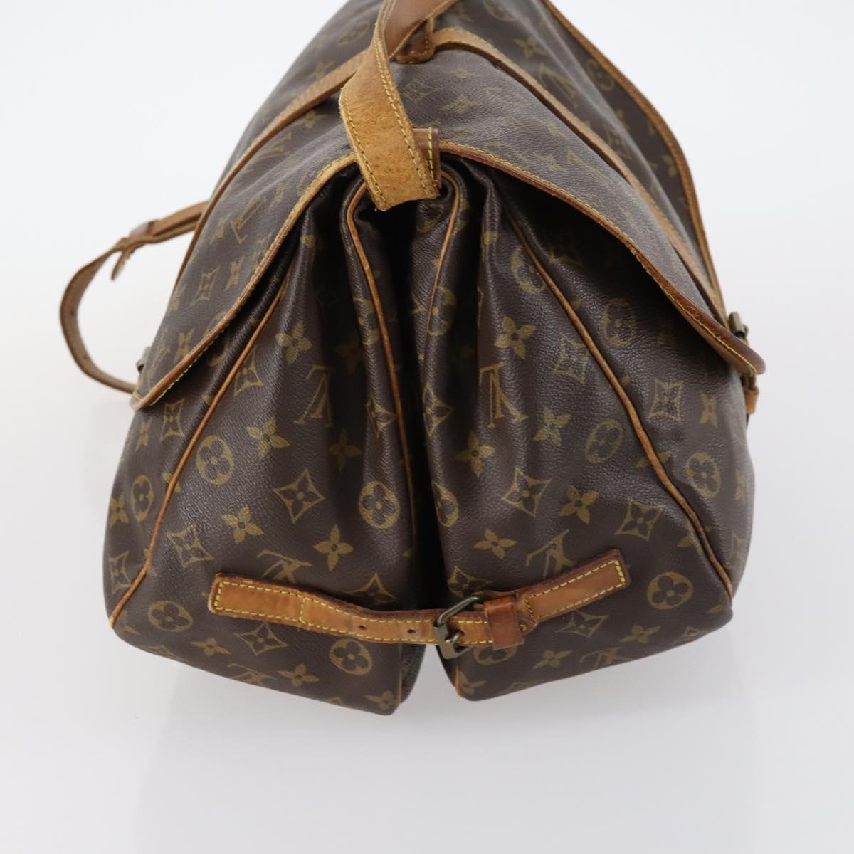 LOUIS VUITTON Monogram Saumur 35 Shoulder Bag M42254 LV Auth fm4858