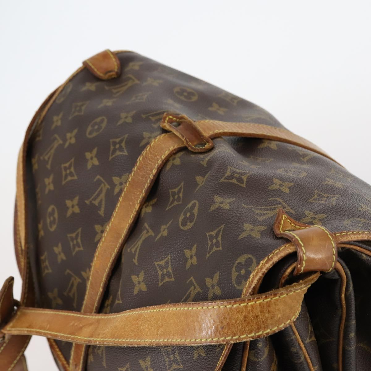 LOUIS VUITTON Monogram Saumur 35 Shoulder Bag M42254 LV Auth fm4858
