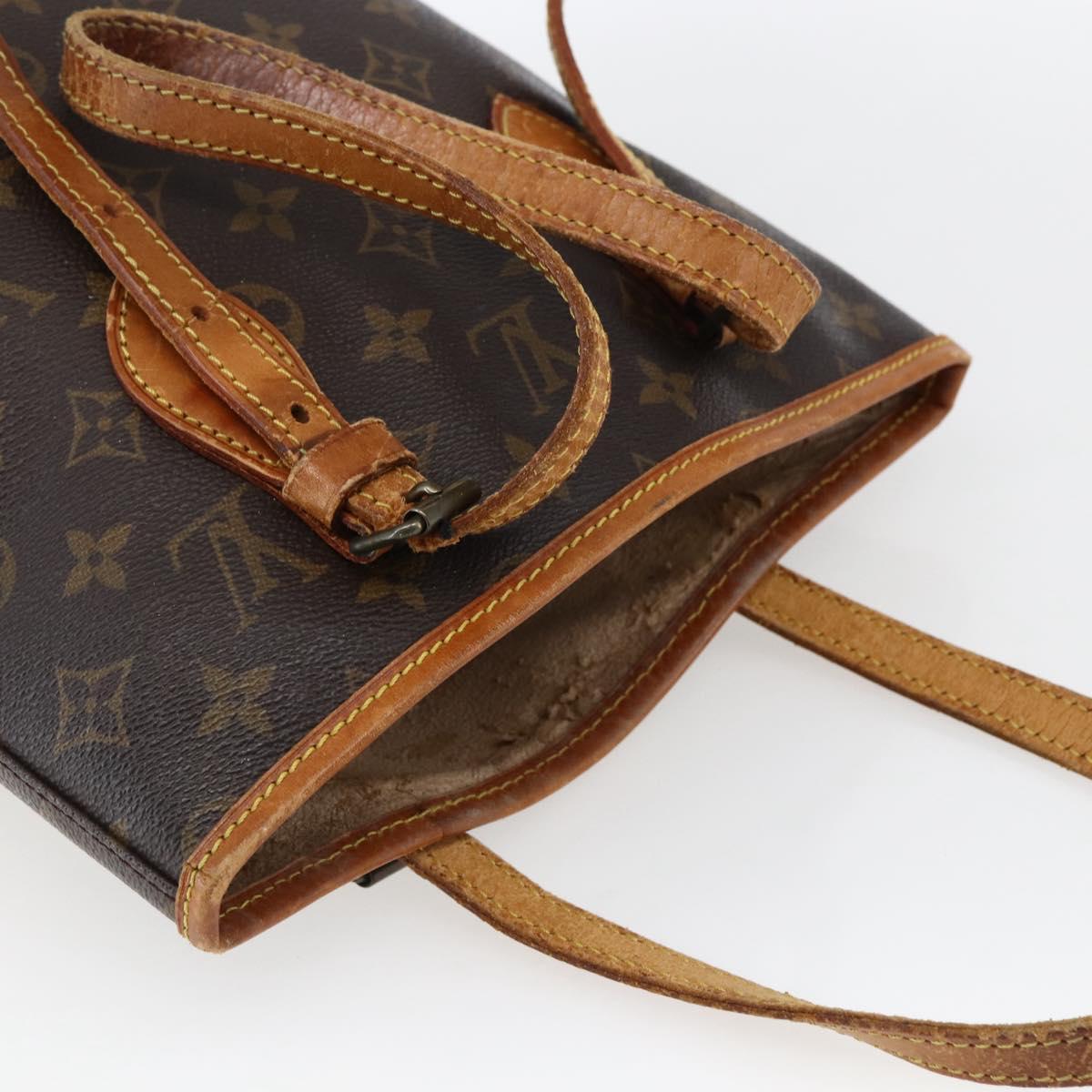 LOUIS VUITTON Monogram Bucket PM Shoulder Bag M42238 LV Auth fm5104