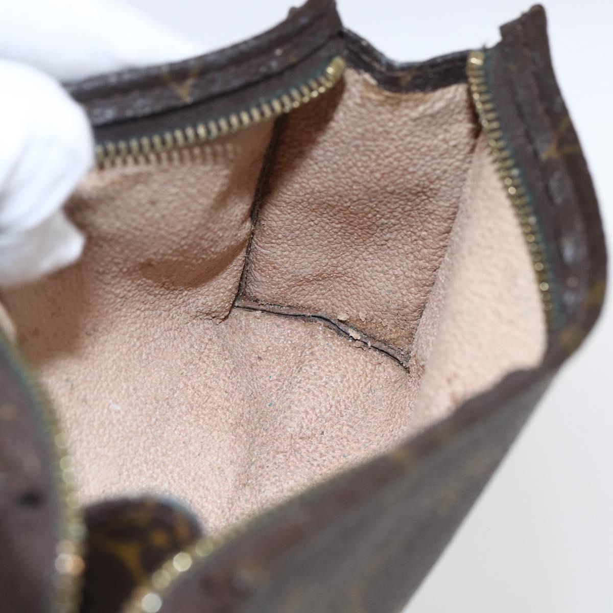 LOUIS VUITTON Monogram Poche Toilette 15 Pouch M47546 LV Auth fm5107