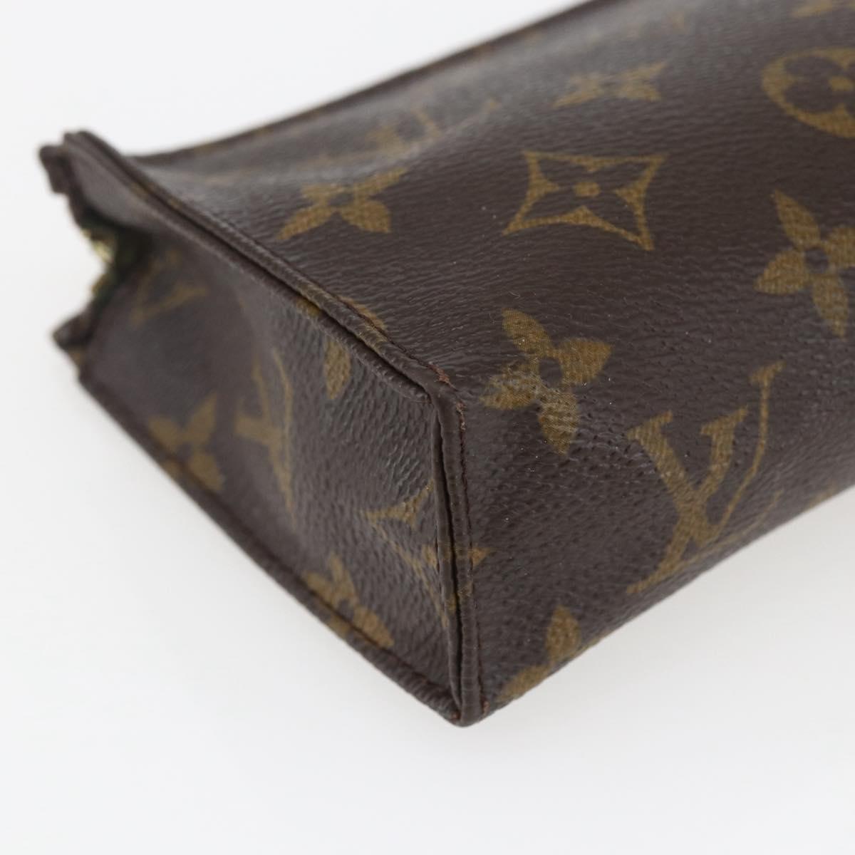 LOUIS VUITTON Monogram Poche Toilette 15 Pouch M47546 LV Auth fm5107