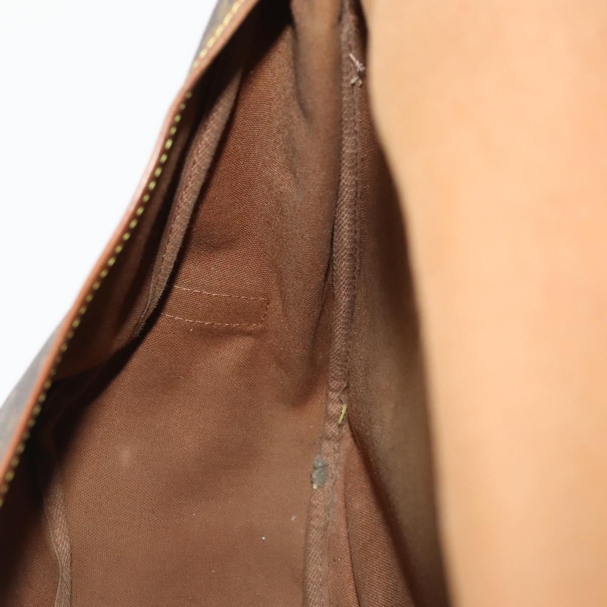 LOUIS VUITTON Monogram Saumur 35 Shoulder Bag M42254 LV Auth fm5198