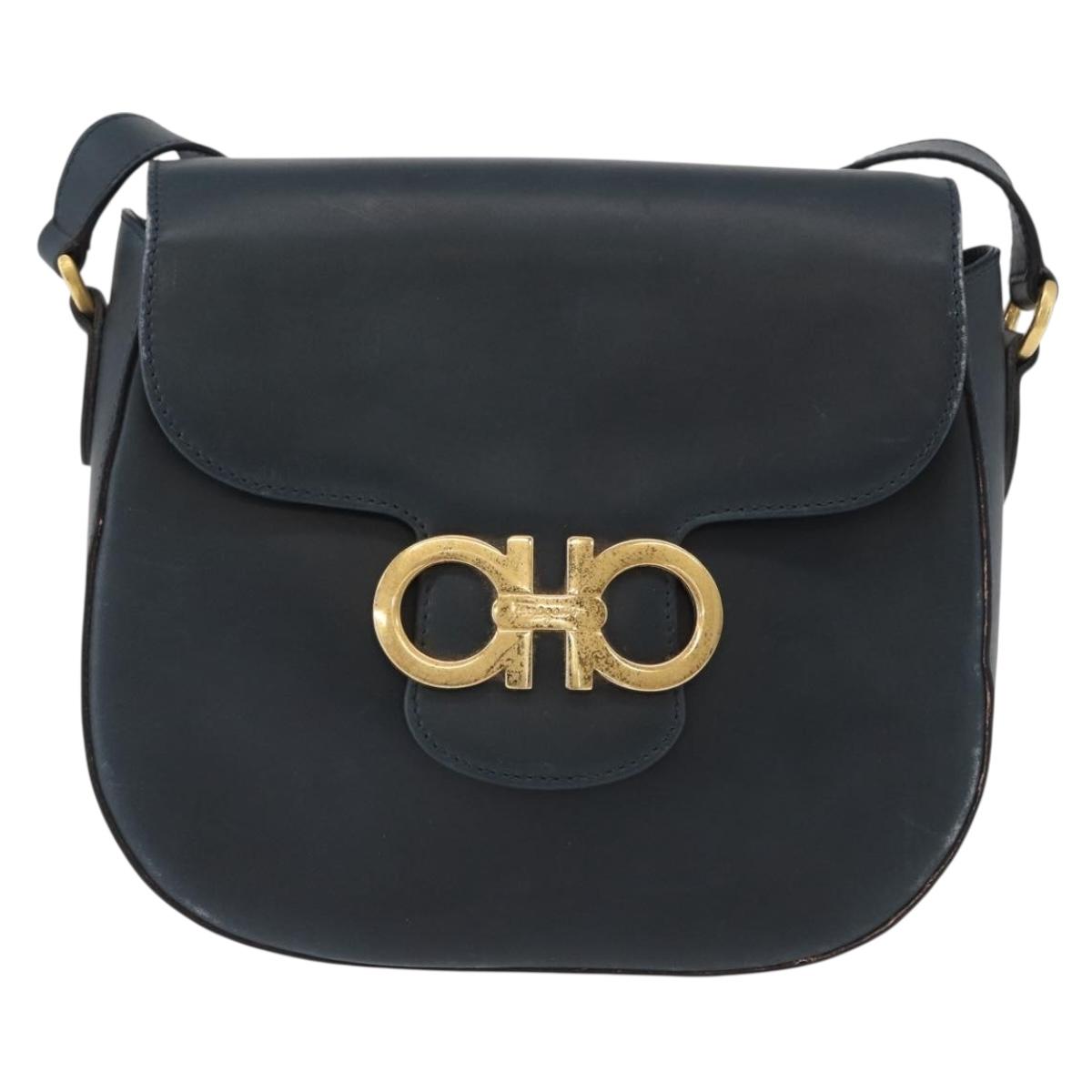Salvatore Ferragamo Gancini Shoulder Bag Leather Navy Gold Auth fm5223