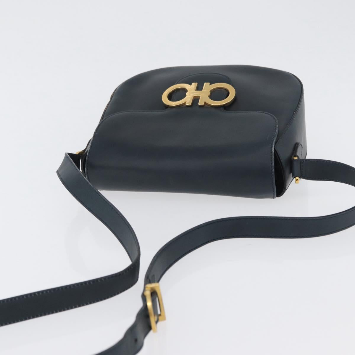 Salvatore Ferragamo Gancini Shoulder Bag Leather Navy Gold Auth fm5223