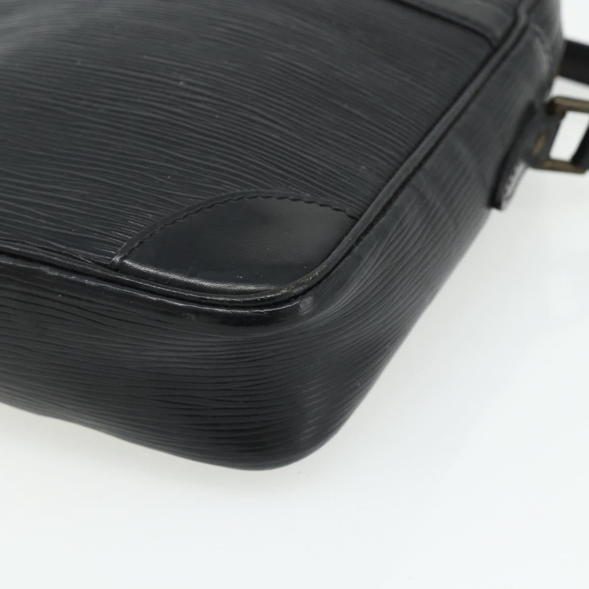 LOUIS VUITTON Epi Danube Shoulder Bag Black M45632 LV Auth fm5334
