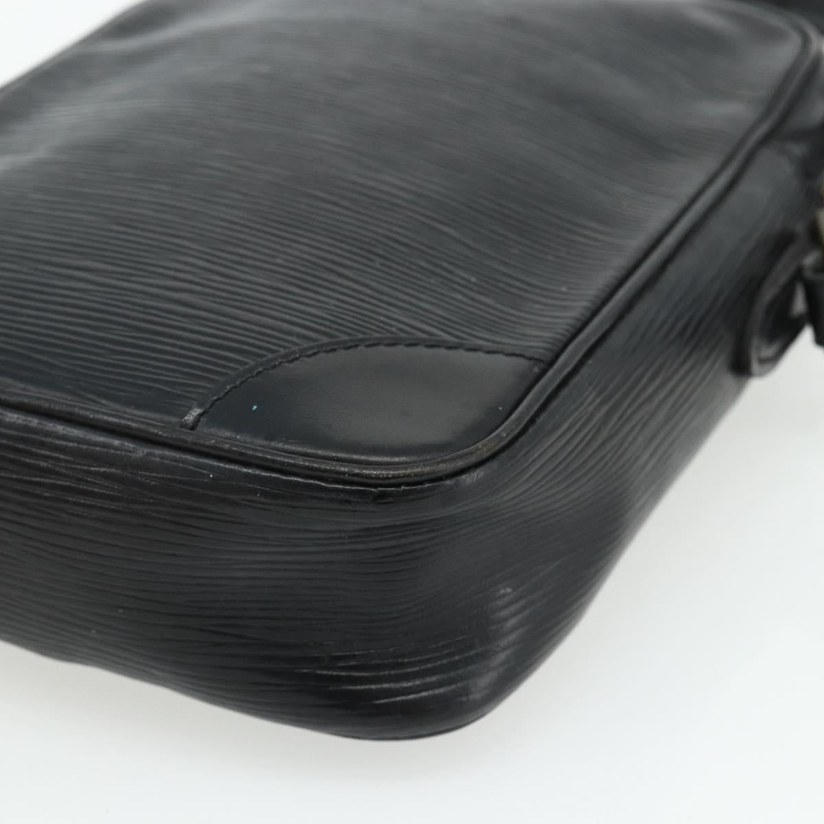 LOUIS VUITTON Epi Danube Shoulder Bag Black M45632 LV Auth fm5334