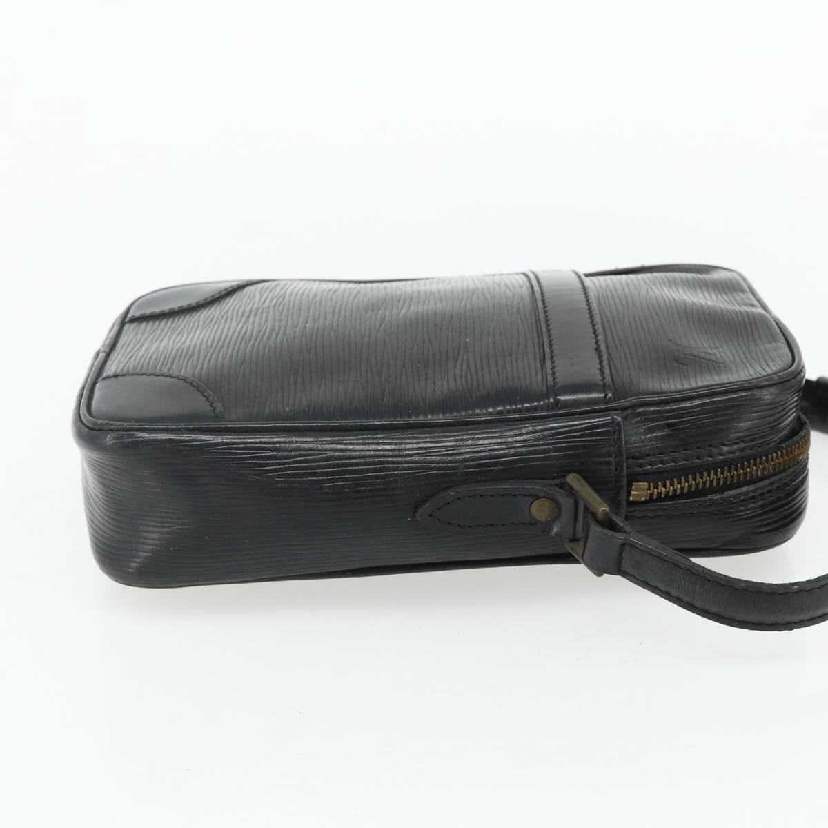 LOUIS VUITTON Epi Danube Shoulder Bag Black M45632 LV Auth fm5334