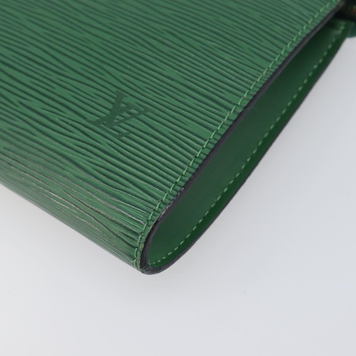 LOUIS VUITTON Epi Pochette Accessoires Pouch Green M52984 LV Auth fm5443