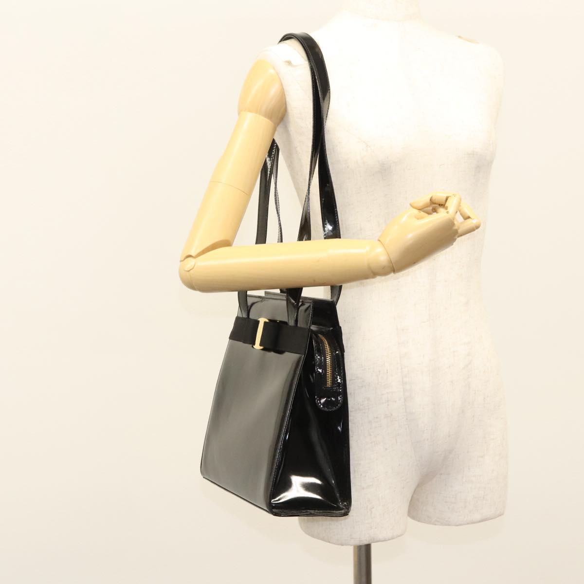 Salvatore Ferragamo Vala Shoulder Bag Patent leather Black Gold Auth gh016