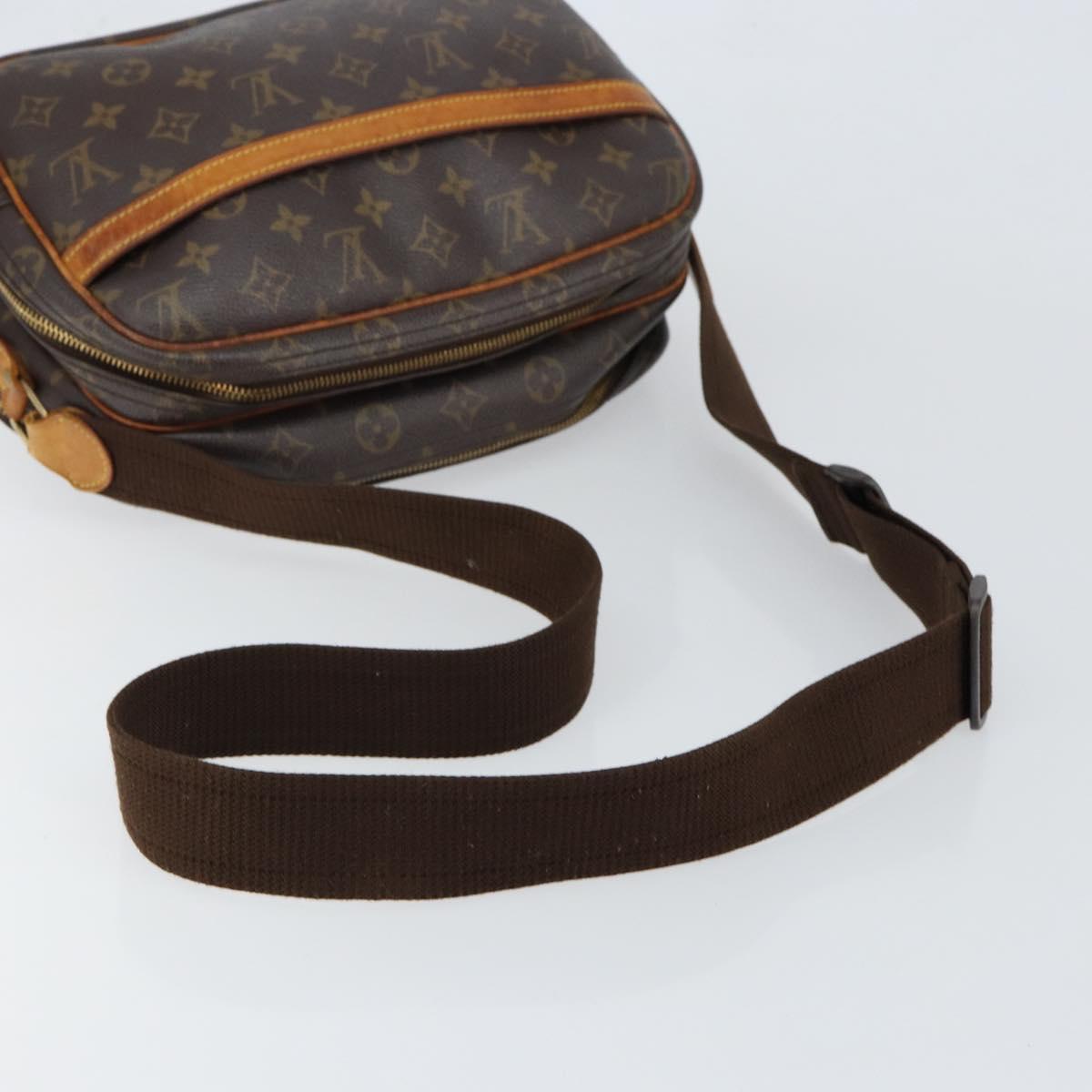 LOUIS VUITTON Monogram Reporter PM Shoulder Bag M45254 LV Auth gh1014