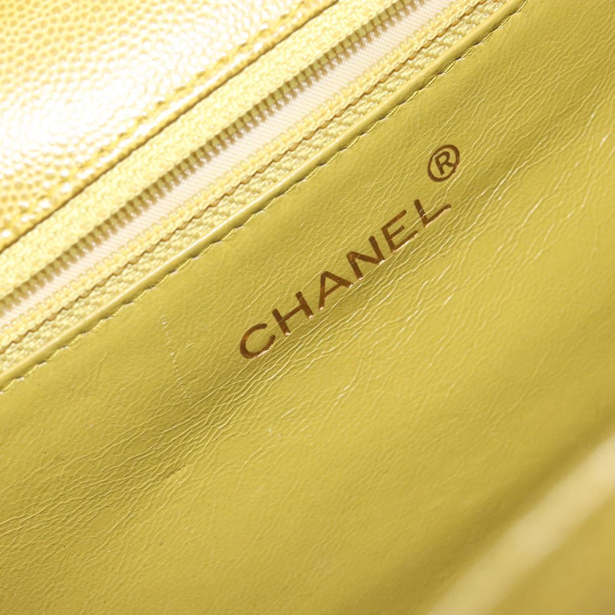 CHANEL Twist Shoulder Bag Caviar Skin Green Gold CC Auth gh1064