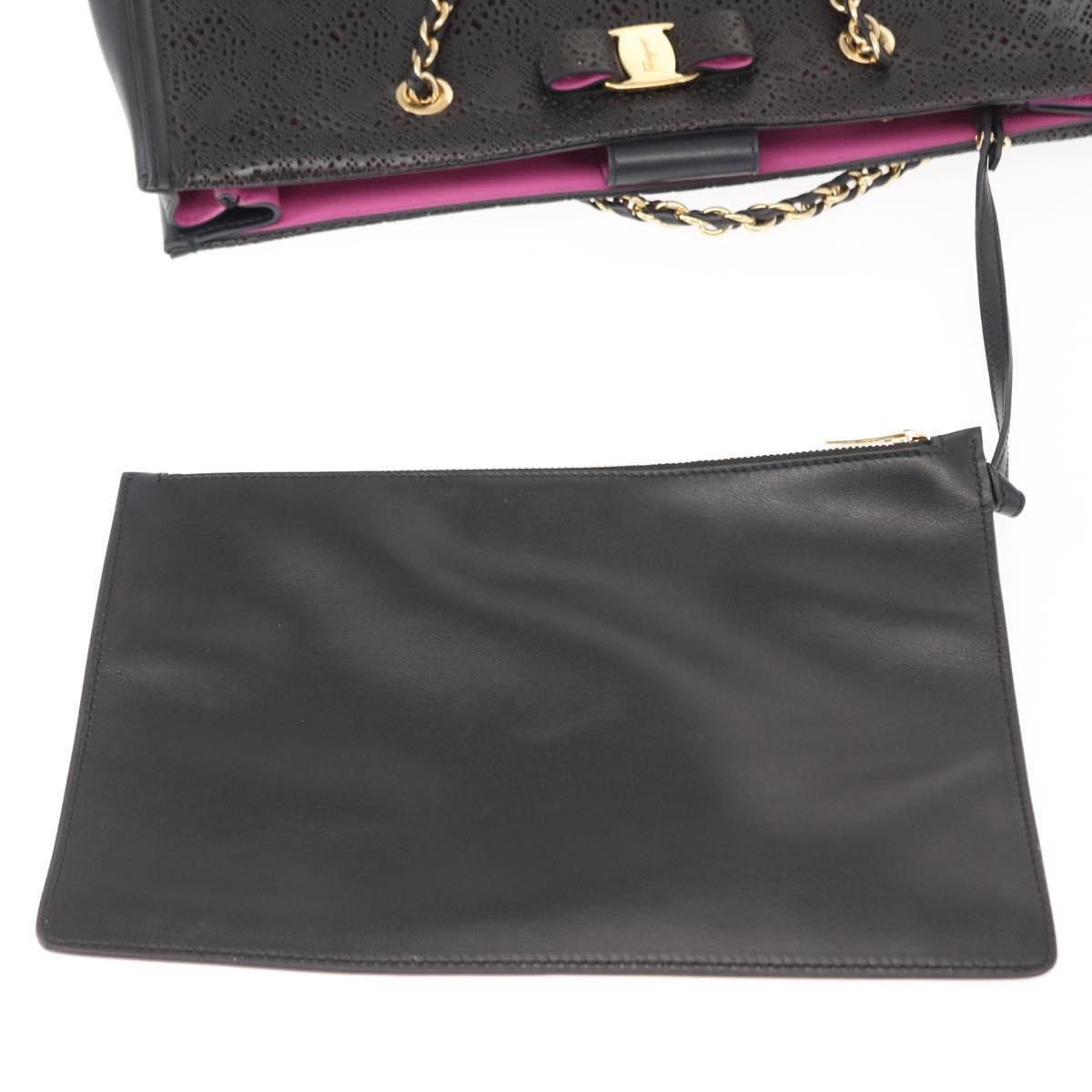 Salvatore Ferragamo Vala Chain Tote Bag Leather Black Gold Auth gh1102