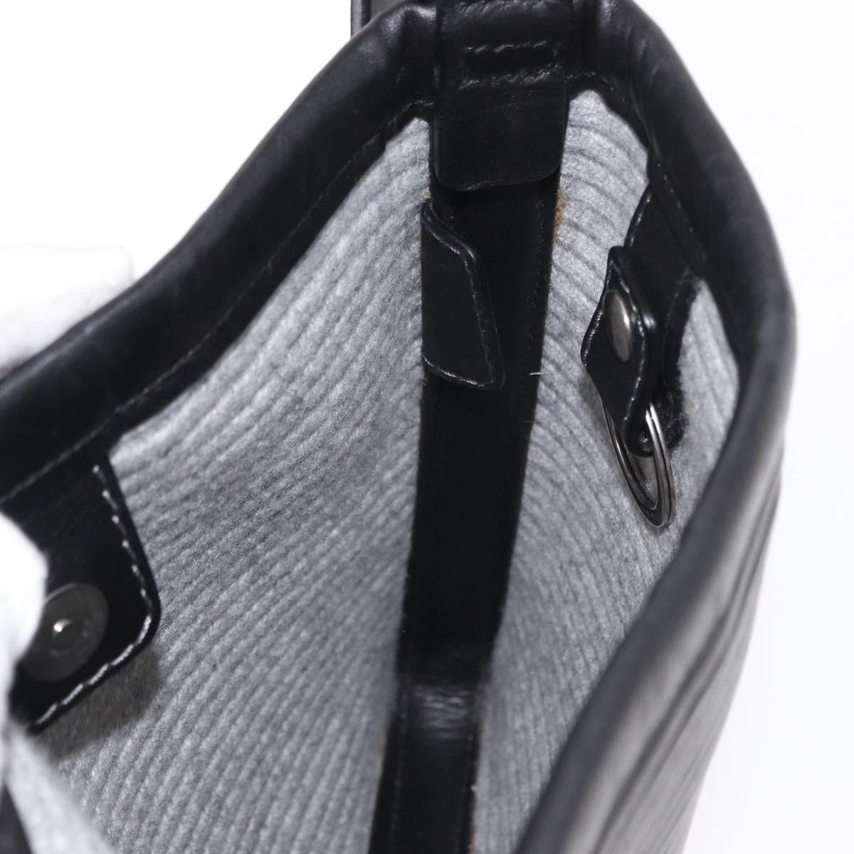 Salvatore Ferragamo Gancini Shoulder Bag Leather Black Silver Auth gh1244