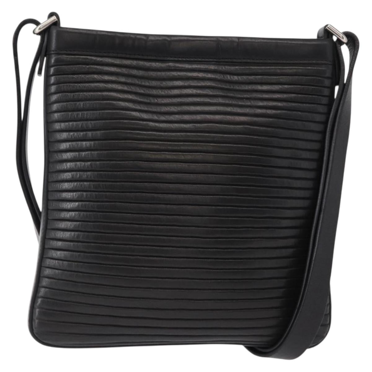 Salvatore Ferragamo Gancini Shoulder Bag Leather Black Silver Auth gh1244