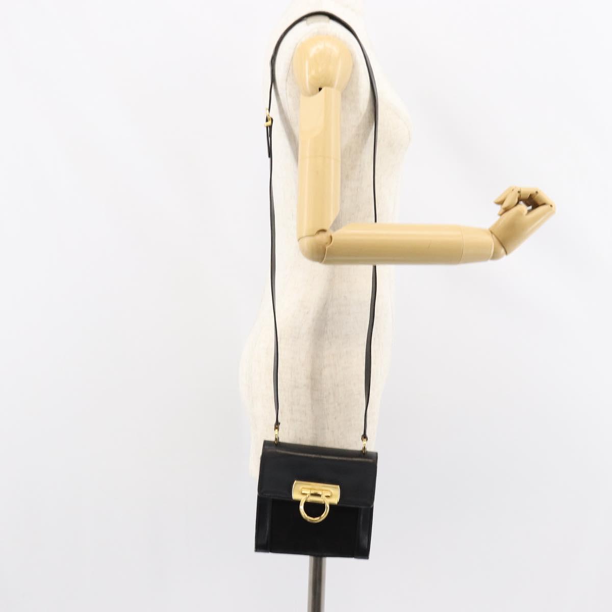 Salvatore Ferragamo Gancini Shoulder Bag Leather Black Gold Auth gh1266