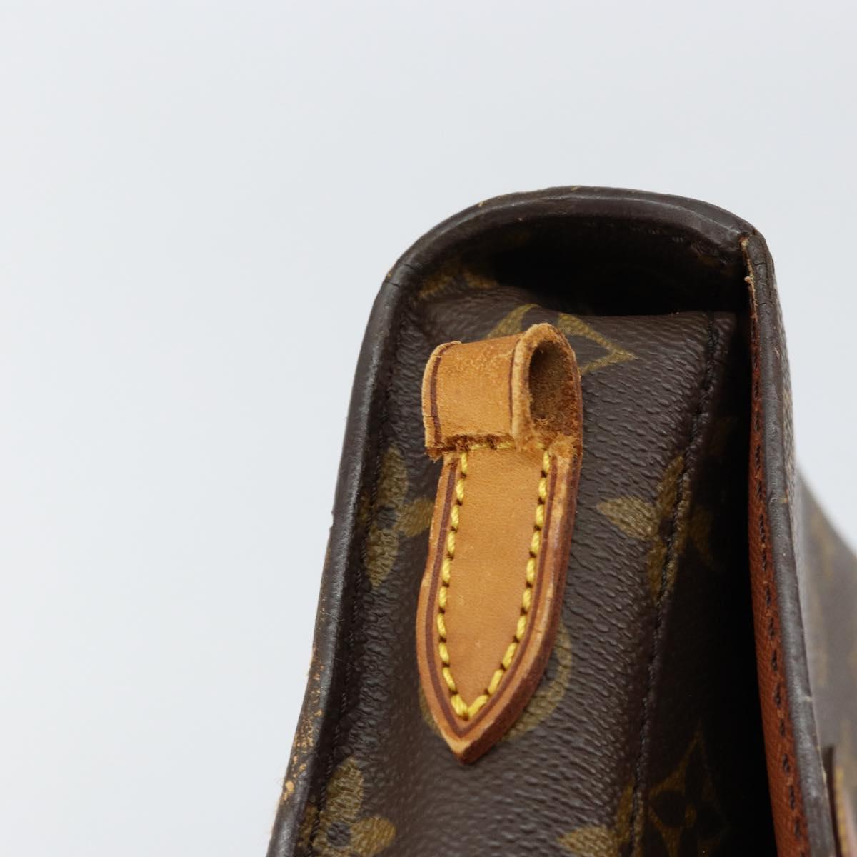 LOUIS VUITTON Monogram Saint Cloud MM Shoulder Bag M51243 LV Auth gh1274