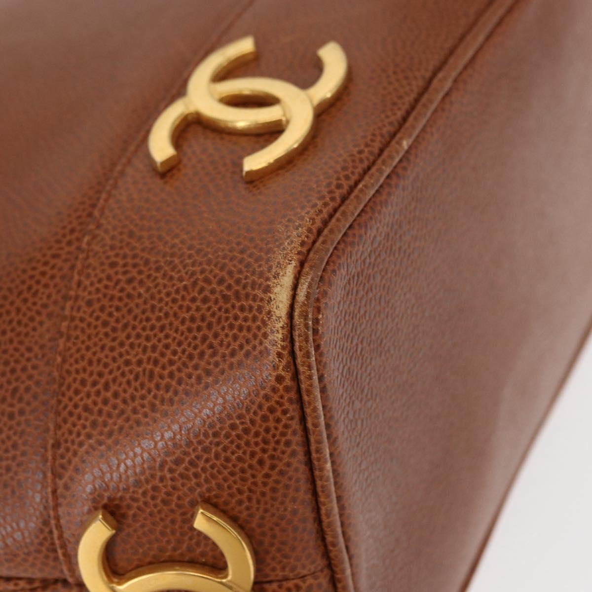 CHANEL Matelasse Big Coco Shoulder Bag Caviar Skin Brown Gold CC Auth gh1285