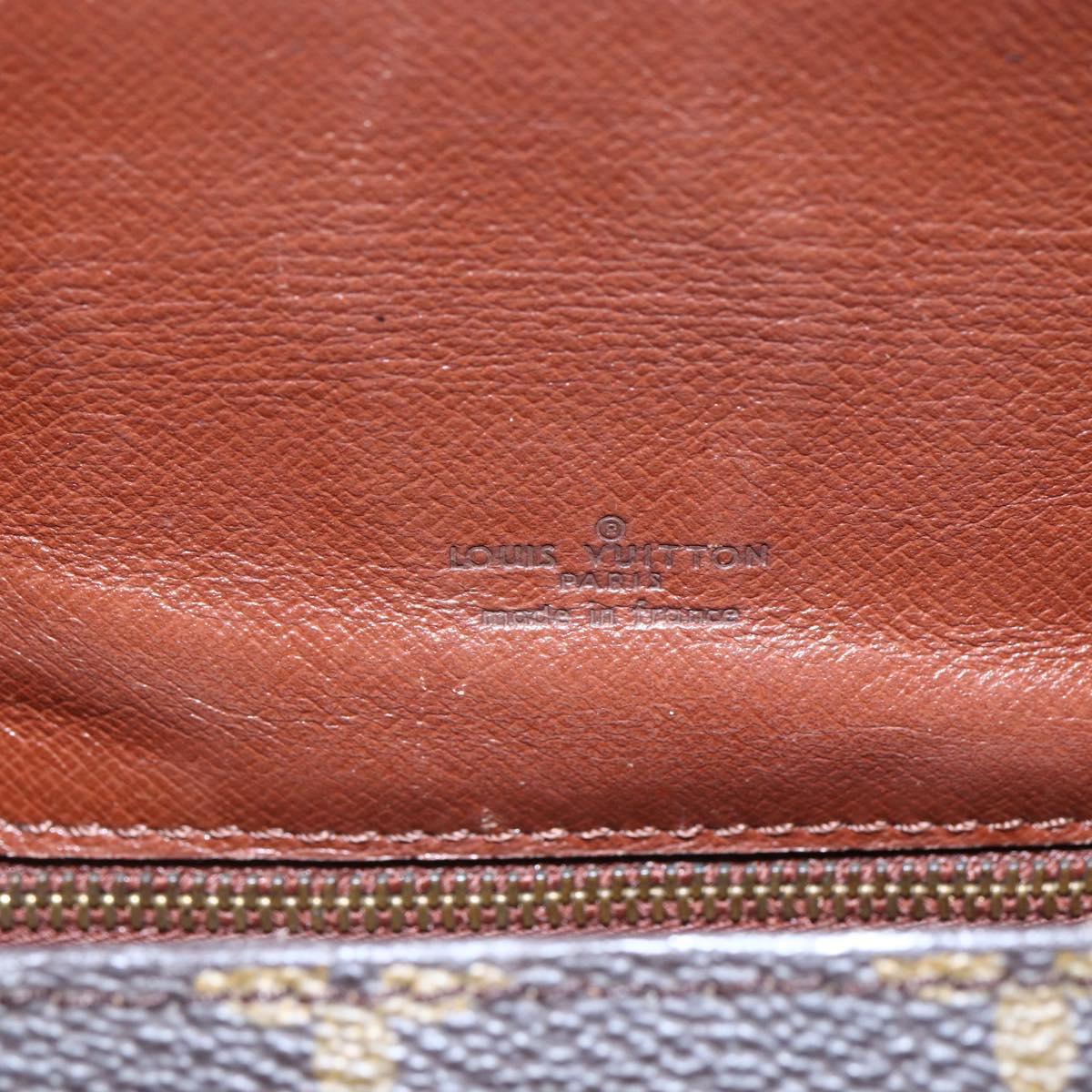 LOUIS VUITTON Monogram Saint Cloud MM Shoulder Bag M51243 LV Auth gh1291